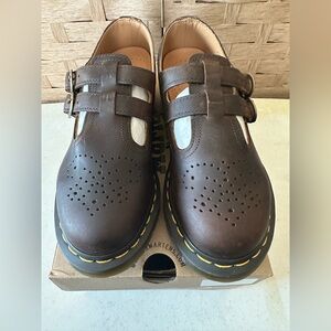 Dr. Martens  8065 CRAZY HORSE LEATHER MARY JANE SHOES Dark Brown size 8
